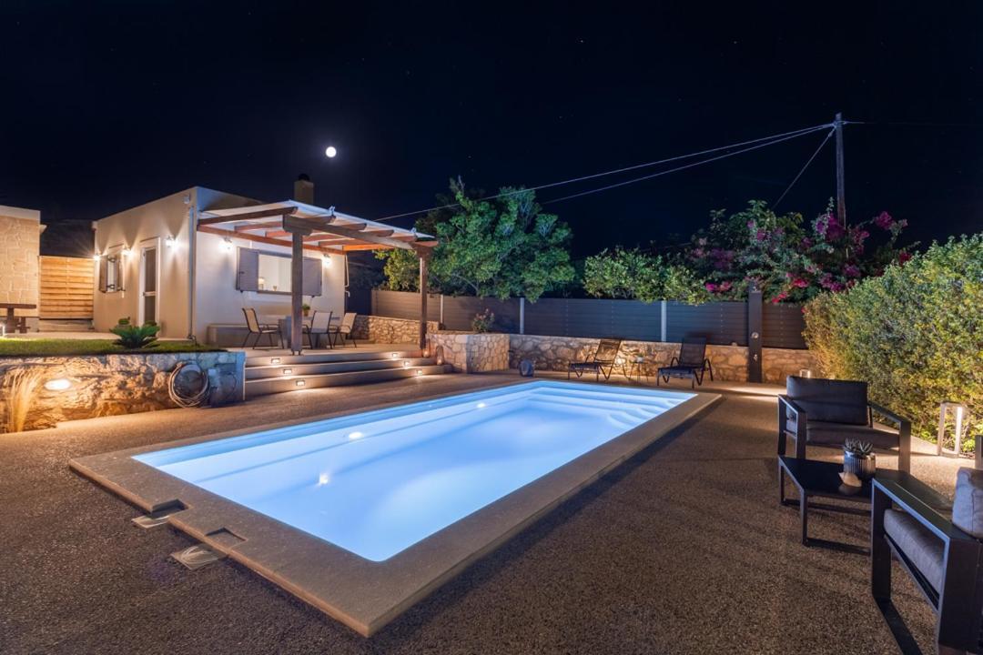 Van Louis Place Vathi  Exterior photo