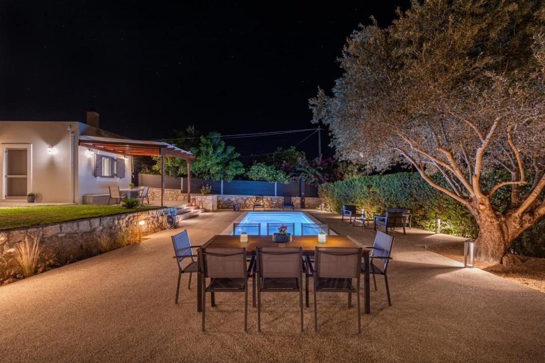 Van Louis Place Vathi  Exterior photo
